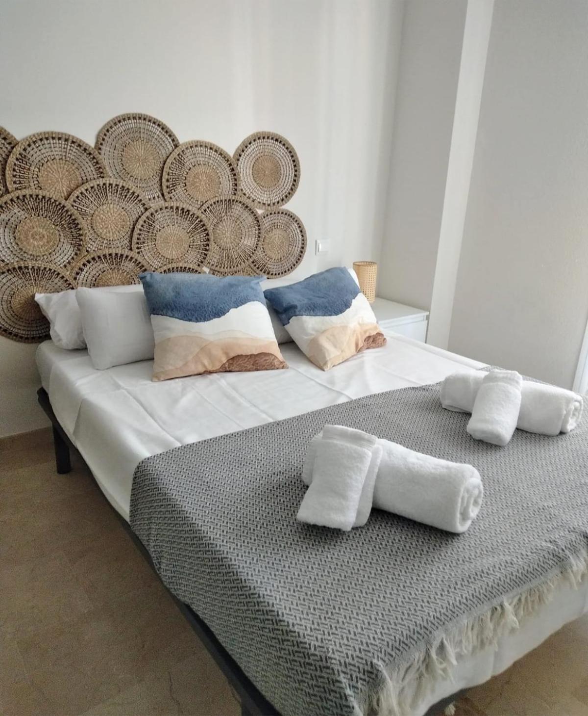 Sol Y Arte Suites Malaga Centro Exterior photo